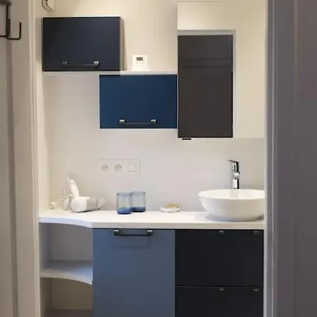 Chez Nanou, Apartment